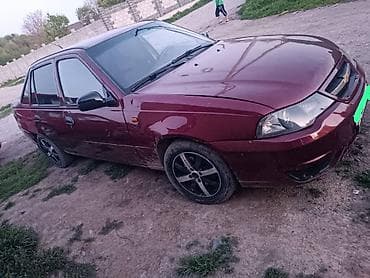 мега авто: Daewoo Nexia: 2010 г., 1.6 л, Ручные, Бензин, Седан — 2