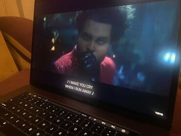 Ноутбук, Apple, 32 ГБ ОЗУ, Intel Core i7, 15 ", Б/у, Игровой, память SSD at lalafo.kg Ноутбук, Apple, 32 ГБ ОЗУ, Intel Core i7, 15 ", Б/у, Игровой, память SSD