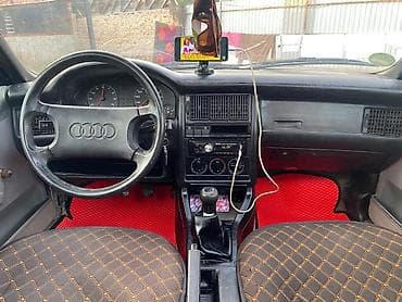 опел вектора б: Audi 80: 1990 г., 1.8 л, Ручные, Седан — 10