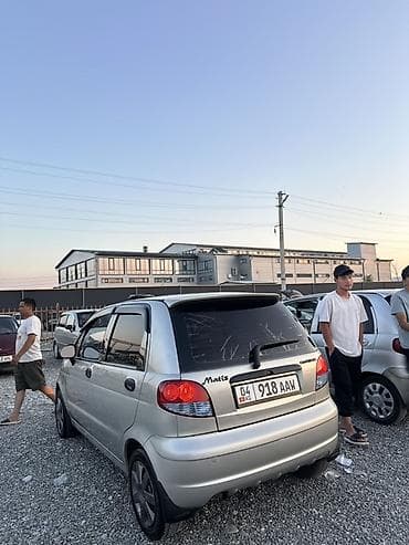 Унаа: Daewoo Matiz: 2009 г., 0.8 л, Кол менен иштөөчү, Бензин — 6