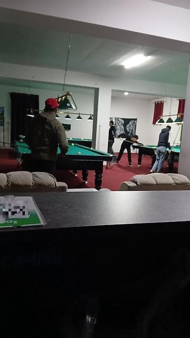 Шашылыш турдо иштелип жаткан даяр бизнес бильярдный клуб сатылат at lalafo.kg Шашылыш турдо иштелип жаткан даяр бизнес бильярдный клуб сатылат