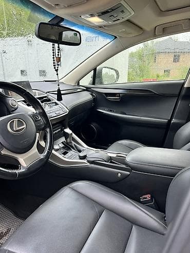 лекс: Lexus NX: 2017 г., 2 л, Автомат, Бензин, Кроссовер — 5
