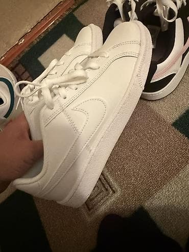 кийии: Кроссовкалар, 37, Nike, Жаңы, түсү - Кара — 2