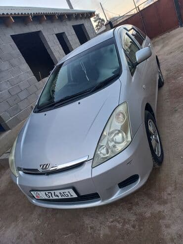 авто в рассрочку с первоначальным взносом: Toyota WISH: 2003 г., 1.8 л, Автомат, Бензин, Минивэн — 4