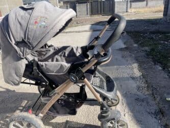 удобные детские коляски: Коляска, цвет - Серебристый, Б/у — 6