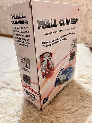 куплю игрушки: Игрушечная радиоуправляемая машинка Wall Climber (инфракрасное — 2