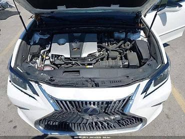 low ll: Lexus ES: 2021 г., 2.5 л, Автомат, Гибрид — 9