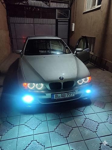 Транспорт: BMW 525: 2002 г., 2.5 л, Бензин, Седан — 1
