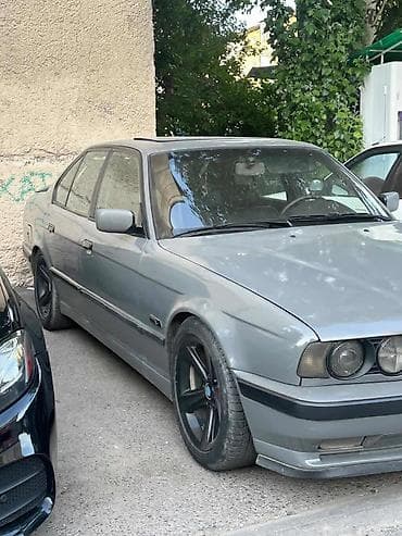 ош е34: BMW 5 series: 1992 г., 2 л, Кол менен иштөөчү, Бензин, Седан — 2