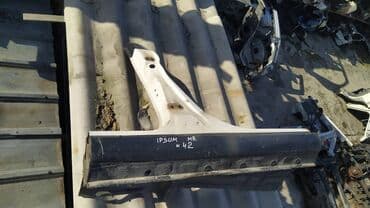 изготовление порогов на авто: Toyota Ipsum кузовная часть стойка, Тойота Ипсум стойка Средняя — 1