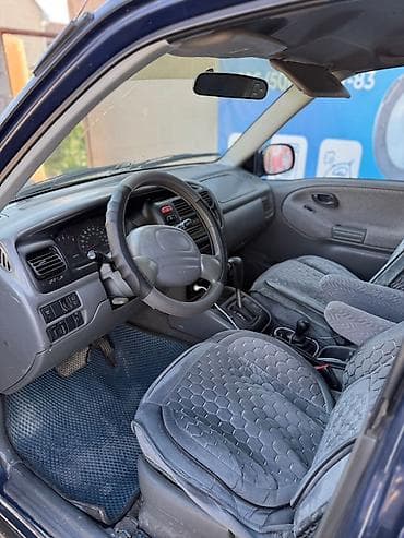 suzuki boulevard: Suzuki Grand Vitara: 1999 г., 2.5 л, Автомат, Бензин, Внедорожник — 5