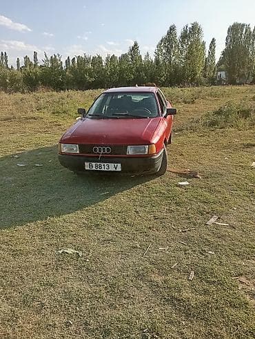 Audi 80: 1988 г., 1.8 л, Механика, Бензин, Седан — 2