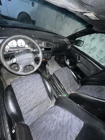 bmw 4 4: Volkswagen Golf: 1992 г., 2 л, Механика, Бензин, Хэтчбэк — 9
