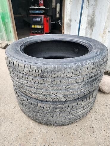 235 55 17: Продаю! Шины летние/всесезонные, пара - Размер: 215/55 R17 (указано — 1
