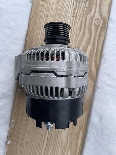 Генератор Mercedes-Benz