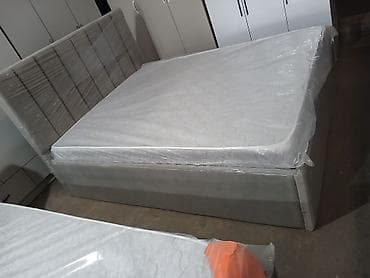 mamaroo 3 0: Двуспальная кровать с высоким мягким изголовьем и матрасом - — 5