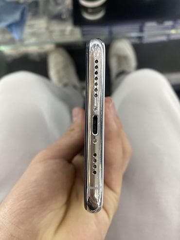 samsung frontier: IPhone Xs Max, Серебристый — 6