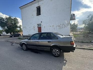 салон на гольф 2: Volkswagen Passat: 1990 г., 1.8 л, Механика, Бензин, Седан — 2