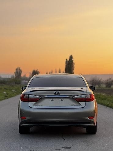 lexus ct200: Lexus ES: 2017 г., 2.5 л, Вариатор, Гибрид, Седан — 4