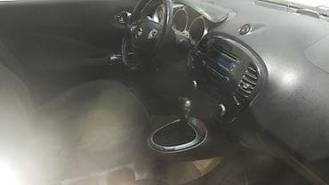 круглый: Nissan Juke: 2012 г., 1.6 л, Автомат, Бензин, Кроссовер — 8