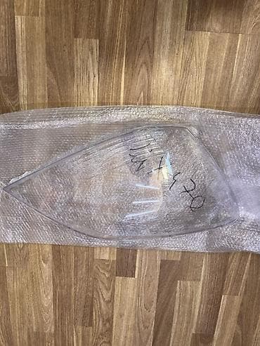 аналогия: Рассеиватель (стекло) фары — прозрачный колпак для переднего блока — 1