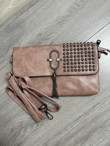 у настоящей женщины должна быть сумка из италии: 1.Клатч-конверт женский, розово‑тауповый - Материал: искусственная — 6