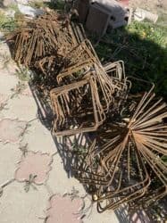 Продаю хомуты Т8 размер 80 сом за 1 кг. 320 штук в наличии