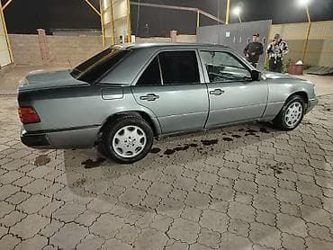 авто лизинк бишкек: Mercedes-Benz W124: 1990 г., 2 л, Кол менен иштөөчү, Бензин, Седан — 2