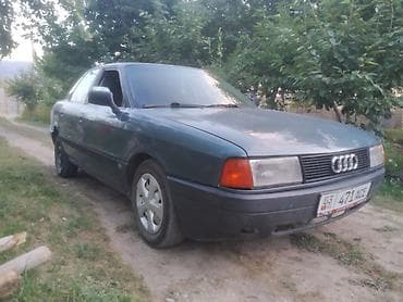 Audi 80: 1987 г., 1.8 л, Механика, Бензин, Седан — 2
