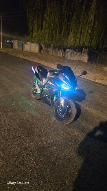 обмен авто с доплатой: Спортбайк Kawasaki, 200 куб. см, Бензин, Взрослый, Б/у — 4