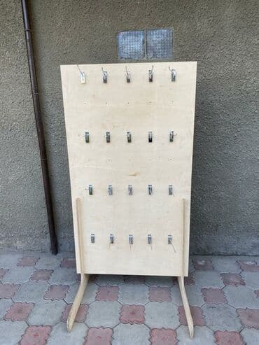 оборудование для магазина бу: СРОЧНО! ЦЕНА СНИЖЕНА! Стеллаж из фанеры, абсолютно новый. Делали на — 3