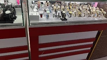 Продаю витрины срочно! Звоните, пишите!!!