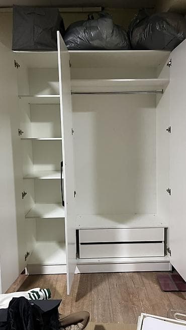 berber mirror second hand: Шифоньер, шкаф для одежды, Б/у, Прямой — 3