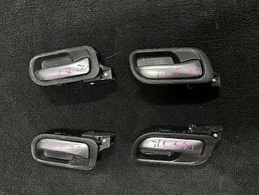 key maker: Комплект дверных ручек Дверная ручка Honda Б/у, Оригинал — 1