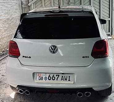 Унаа сатуу: Volkswagen Polo: 2010 г., 1.2 л, Кол менен иштөөчү, Бензин, Хетчбек — 4