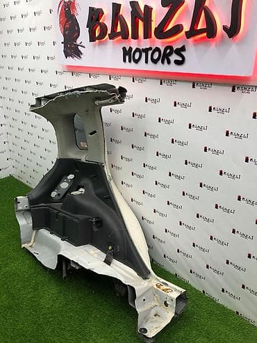 ist: Ланжерон на Toyota Ist Крыло на Тойота Ист Белый жемчуг,мягкая — 10