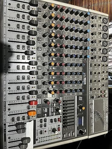 Башка аудиотехника: Микшерный пульт Behringer Xenyx X1832USB + кроссовер Behringer Super-X — 2