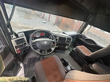 газель гурзовой: Грузовик, Renault — 3