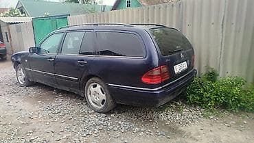 b class: Mercedes-Benz E-Class: 1998 г., 3 л, Автомат, Дизель, Универсал — 2