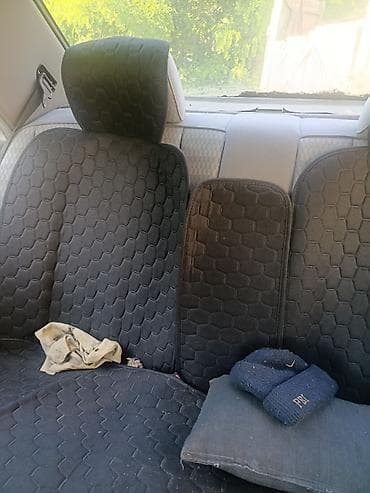 Унаа: Mercedes-Benz 190: 1991 г., 1.8 л, Кол менен иштөөчү, Бензин, Седан — 9