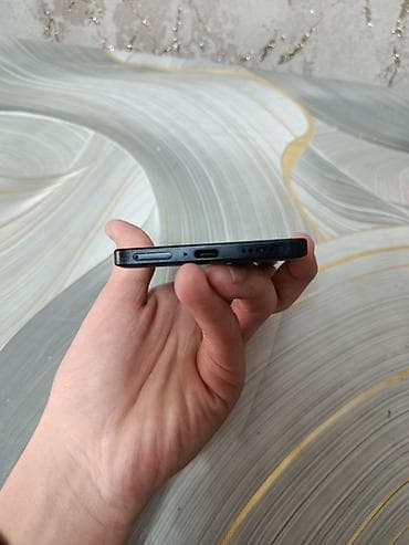 redmi 9 т: Poco F5, Колдонулган, 256 ГБ, түсү - Кара, 1 SIM, 2 SIM — 6