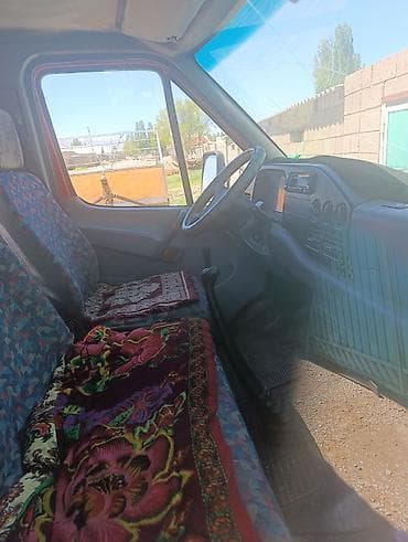 211 е500: Легкий грузовик, Mercedes-Benz, Стандарт, 3 т, Б/у — 10