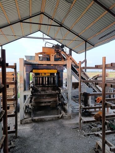 шкафы для одежды бишкек: Комплексная линия по производству строительных блоков (вибропресс) — 10