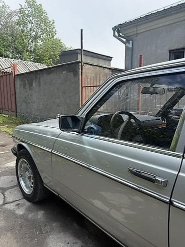 mers c: Mercedes-Benz W123: 1984 г., 2.4 л, Механика, Дизель, Седан — 6