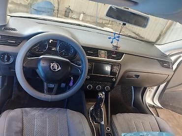 lalafo car: Skoda Octavia: 2018 г., 1.6 л, Автомат, Бензин, Седан — 9