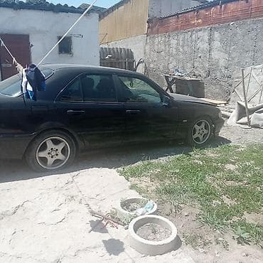 лобовое стекло w211: Mercedes-Benz C-Class: 1997 г., Седан — 1