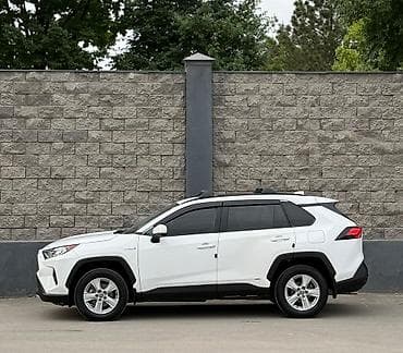 Toyota: Toyota RAV4: 2021 г., 2.5 л, Автомат, Гибрид, Кроссовер — 6