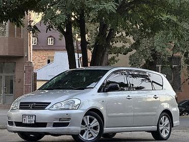 Продажа авто: Toyota Ipsum: 2004 г., 2.4 л, Автомат, Бензин, Минивэн — 1