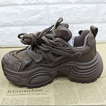 Кроссовки женские/унисекс в стиле chunky Одна носка, к сожалению
