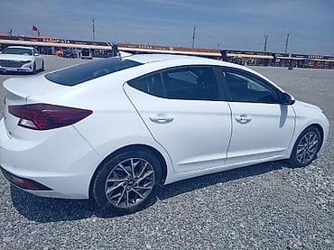 Hyundai Avante: 2019 г., 1.6 л, Бензин, Седан